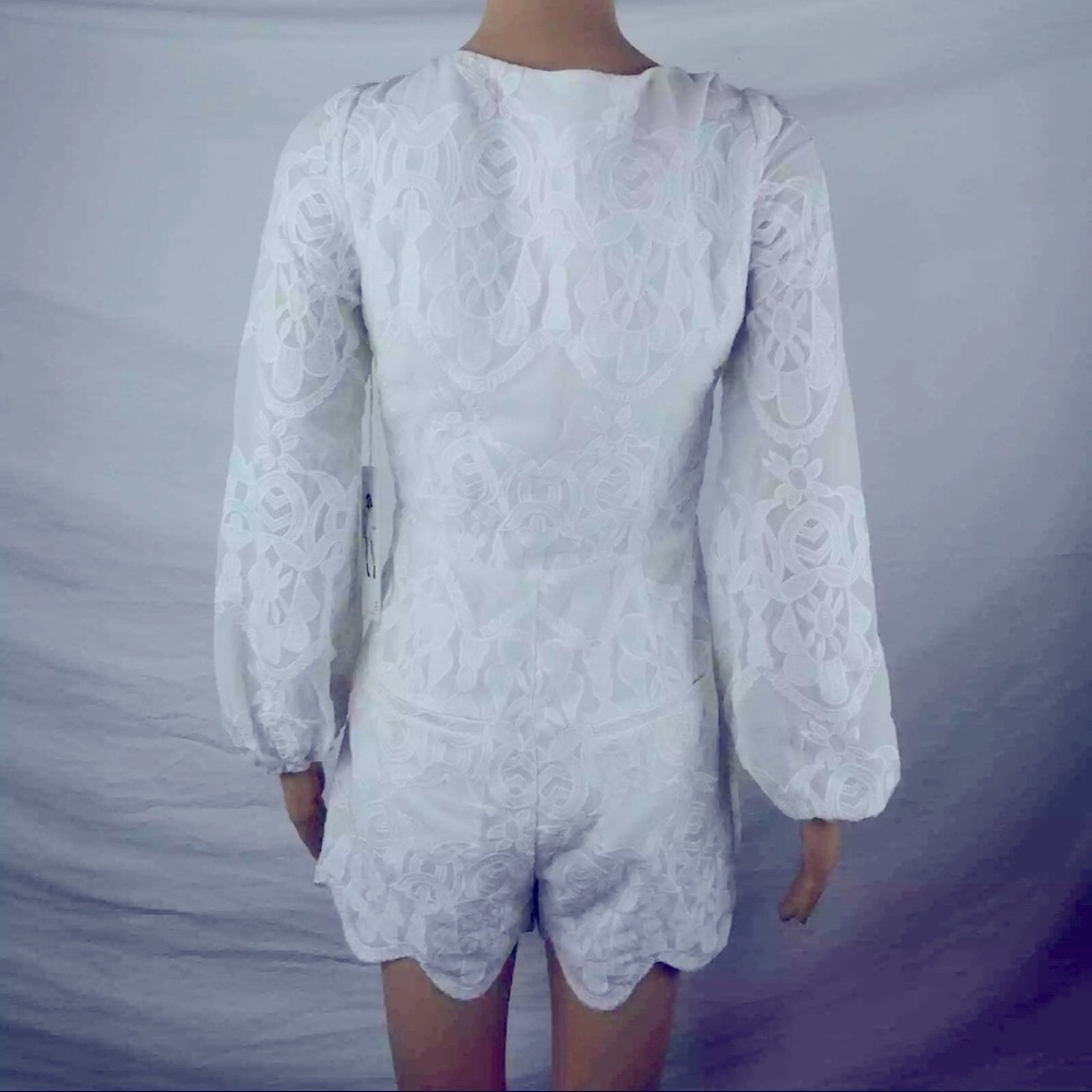 Line Dot White Floral Lace Up Romper NEW Size Large Wedding Coquette Fairycore - Picture 13 of 16